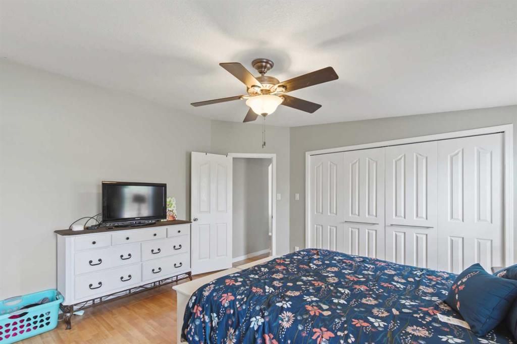 593 Stewart Street  - Photo 11