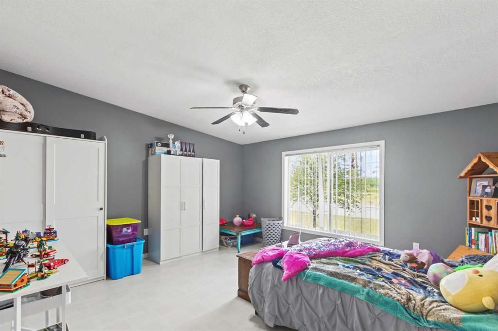 593 Stewart Street  - Photo 12