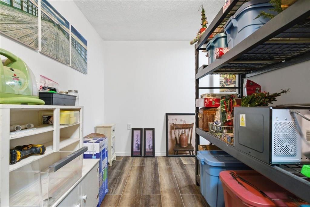 10101 99 Avenue  - Photo 23