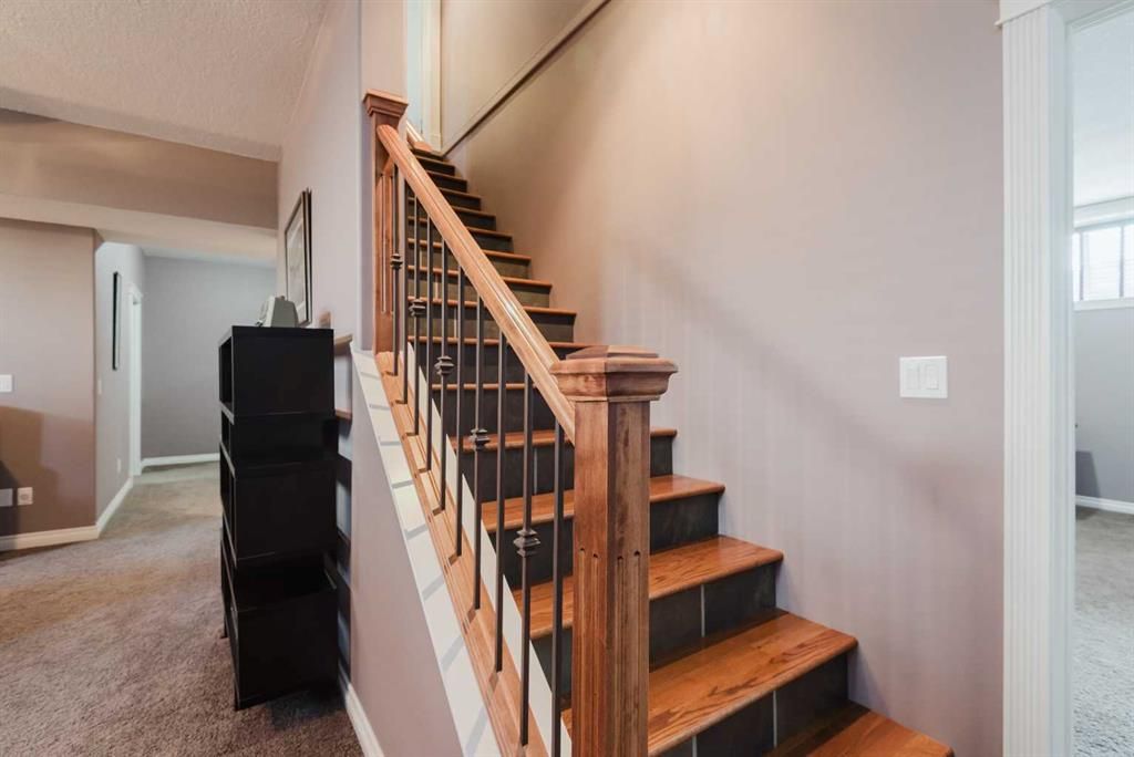 7925 Carriage Lane Drive  - Photo 23