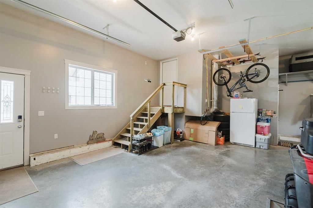 7925 Carriage Lane Drive  - Photo 26