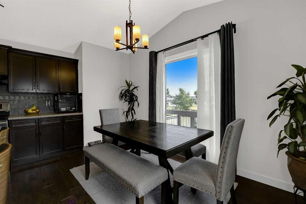 9427 Willow Drive  - Photo 10