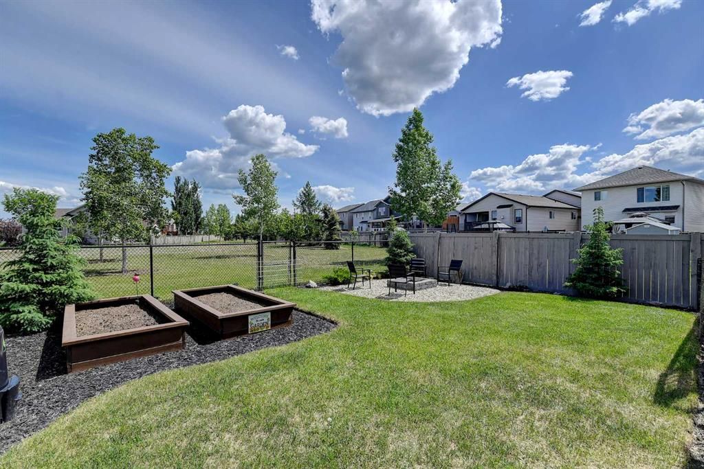 9427 Willow Drive  - Photo 33