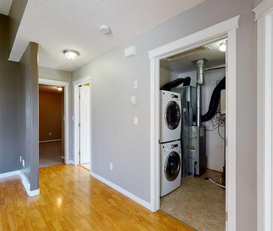 A,B, 10761 73 Avenue  - Photo 19