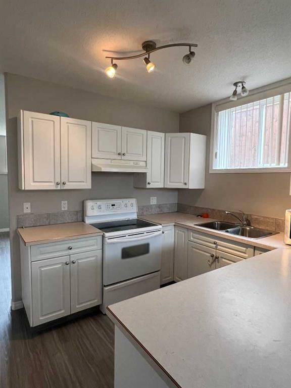 A,B, 10761 73 Avenue  - Photo 22