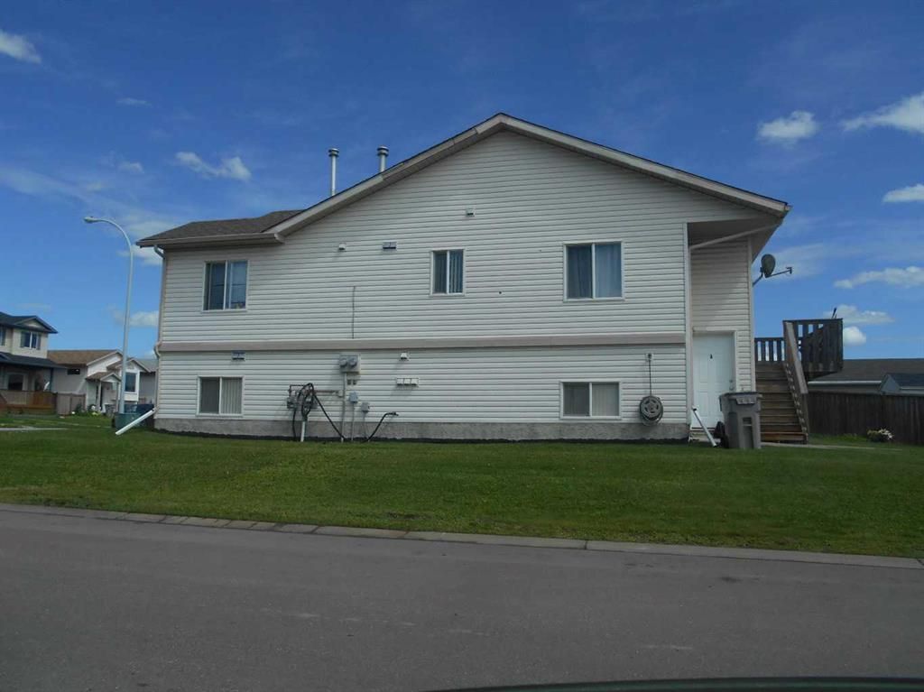 A,B, 10761 73 Avenue  - Photo 4