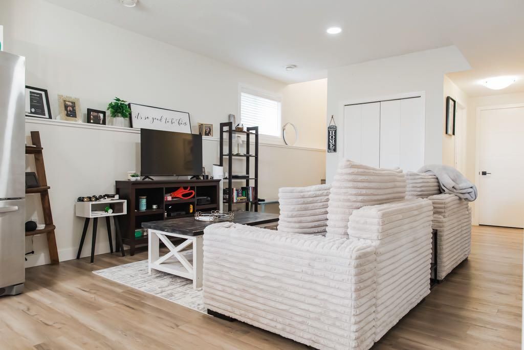 10617 133 Avenue  - Photo 21