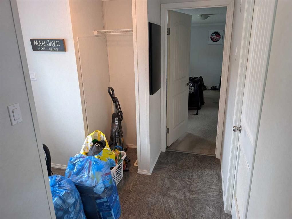 8717 88C Street  - Photo 10