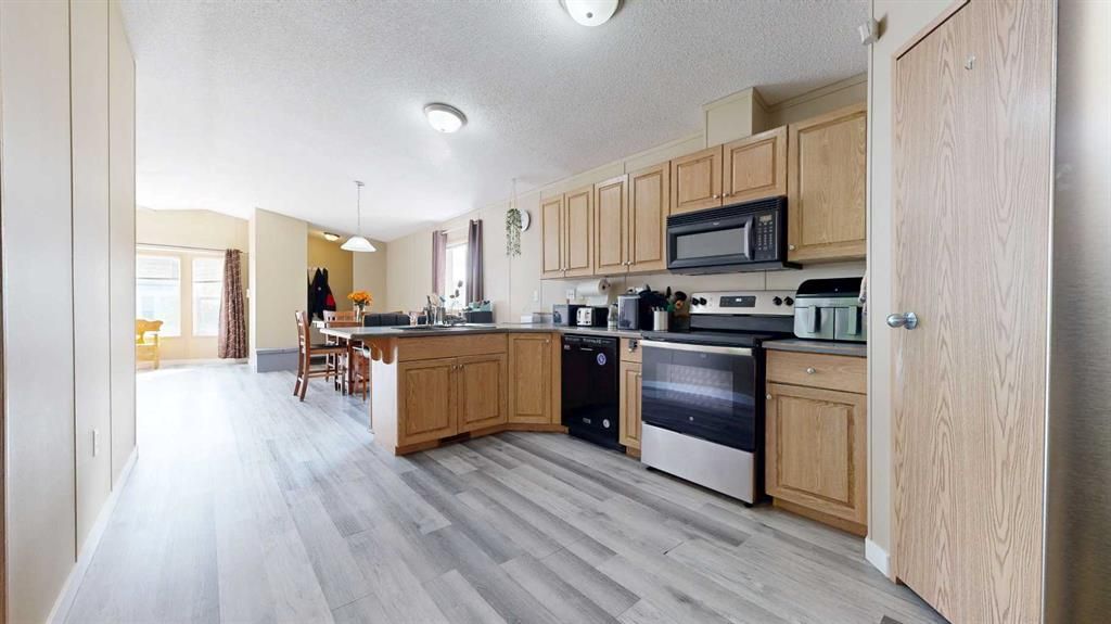 8620 89 Street  - Photo 13