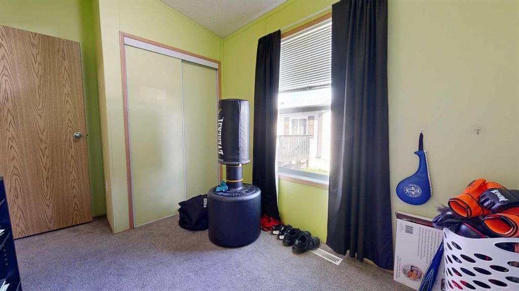 8620 89 Street  - Photo 15