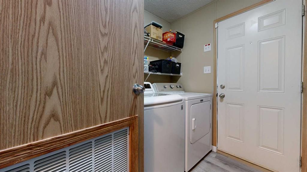 8620 89 Street  - Photo 20