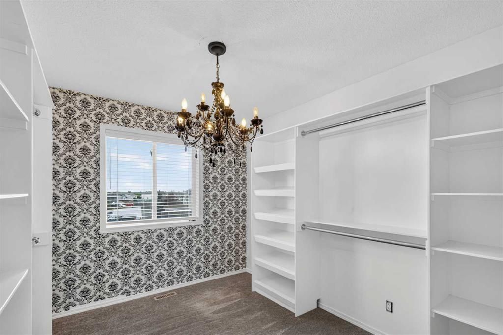213 Pinnacle Drive  - Photo 13