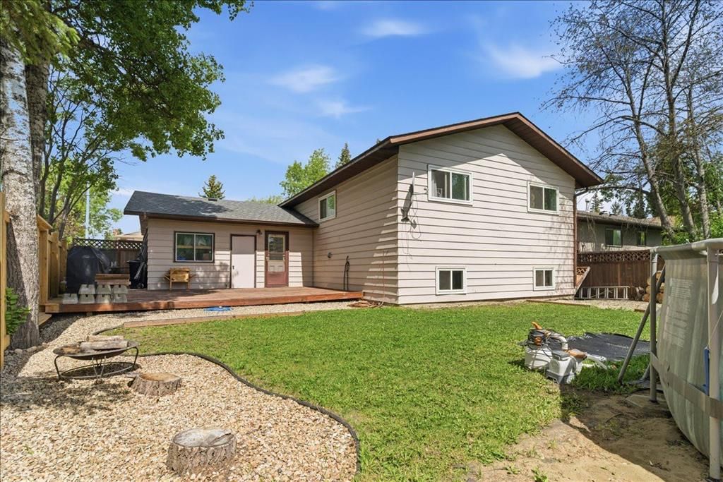 9721 75 Avenue  - Photo 39