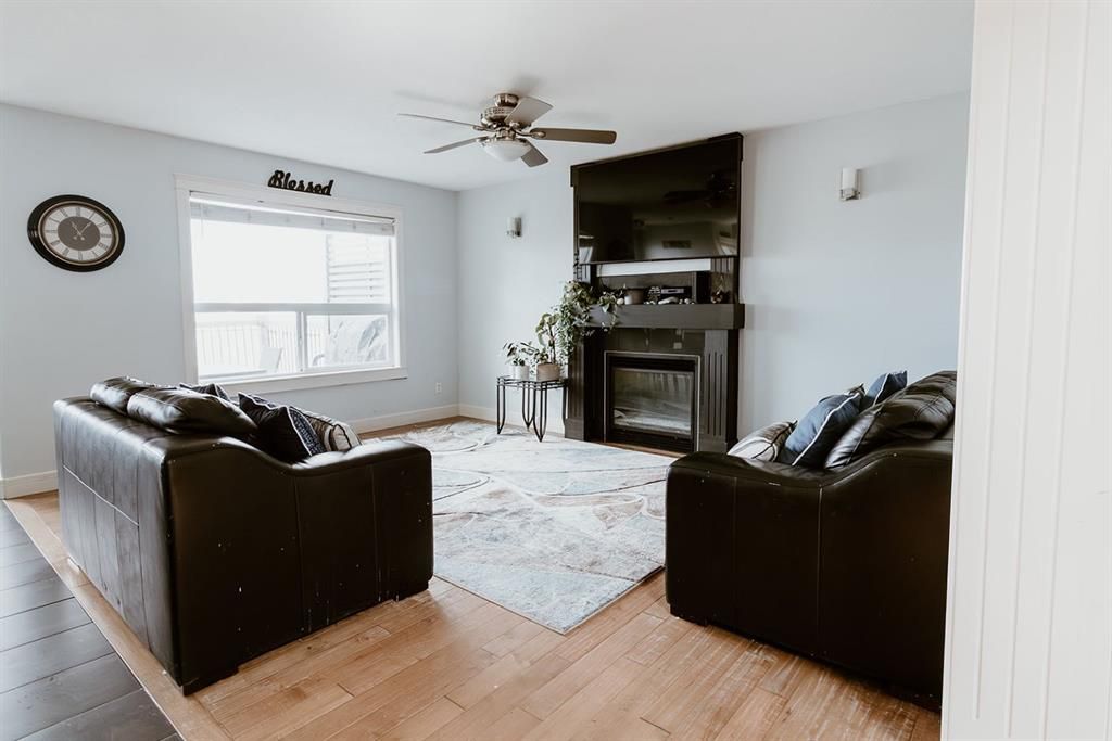 9010 Willow Drive  - Photo 15