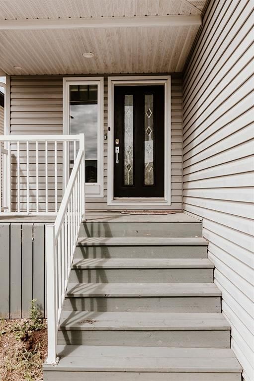 9010 Willow Drive  - Photo 4