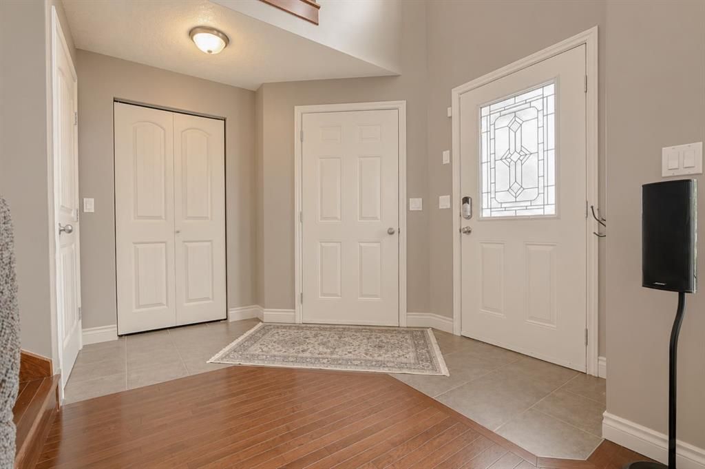 9211 102 Avenue  - Photo 3