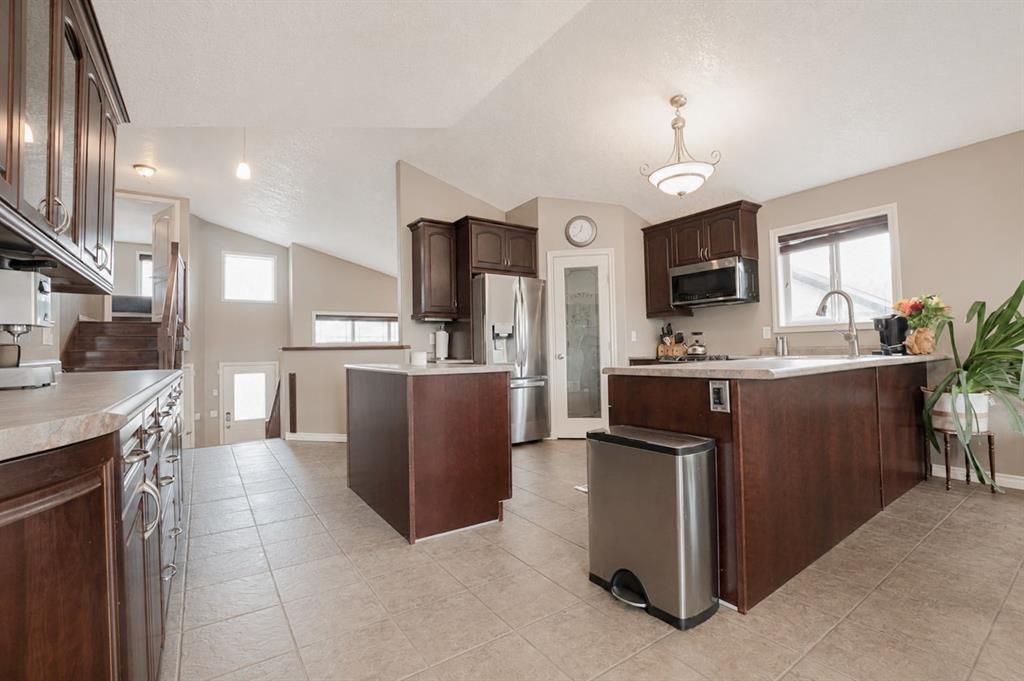 9211 102 Avenue  - Photo 6