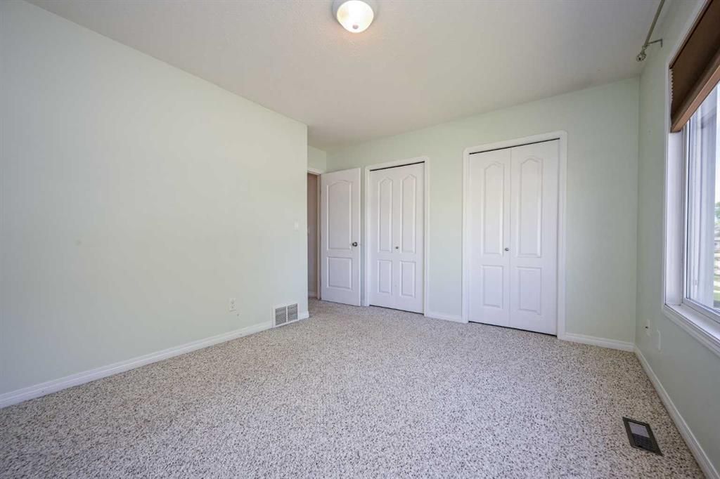 9627 91 Street  - Photo 17