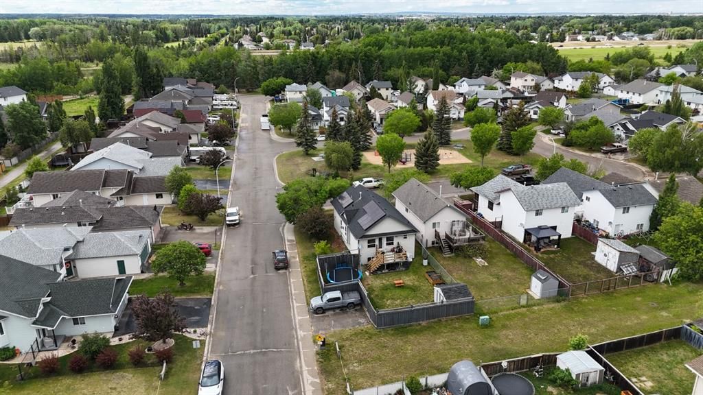 6001 90A Street  - Photo 3