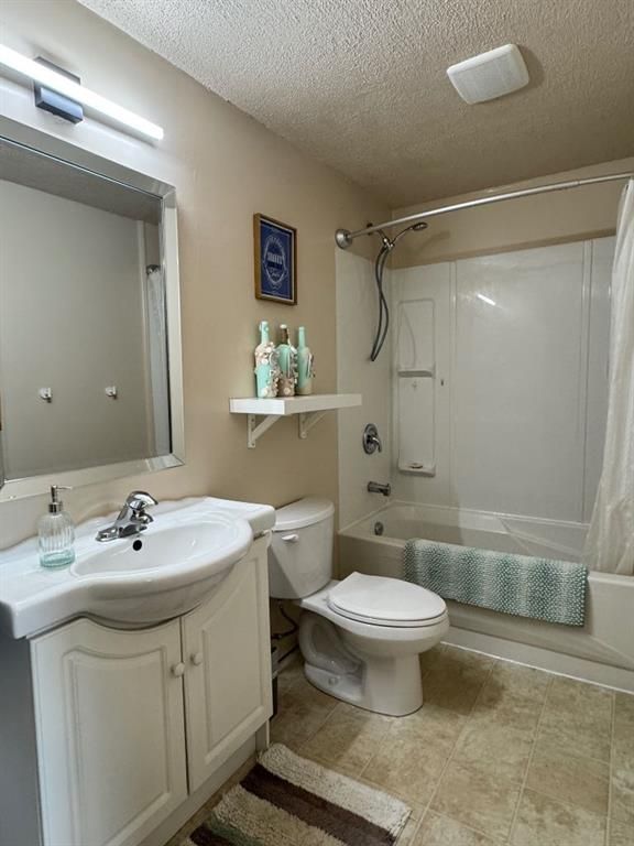 6001 90A Street  - Photo 36