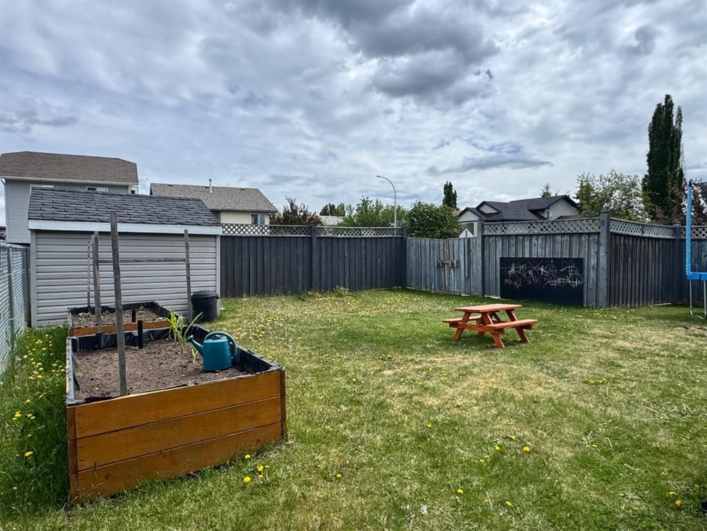 6001 90A Street  - Photo 41