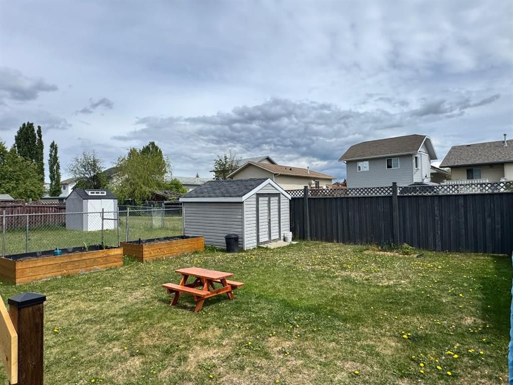 6001 90A Street  - Photo 42
