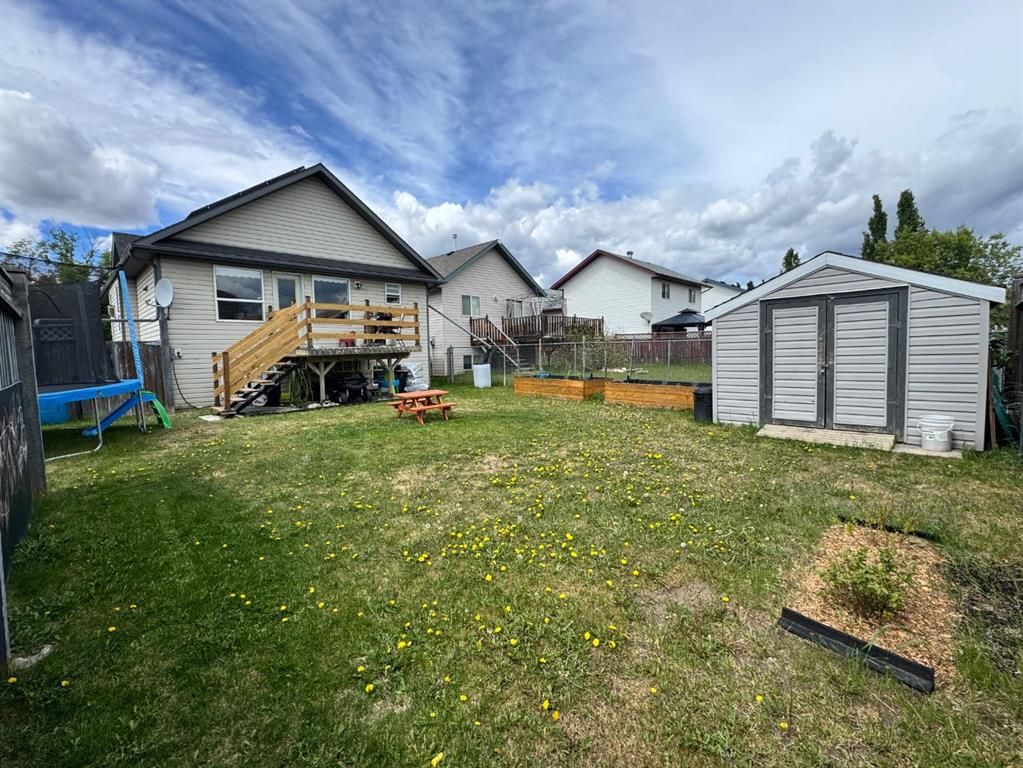 6001 90A Street  - Photo 46