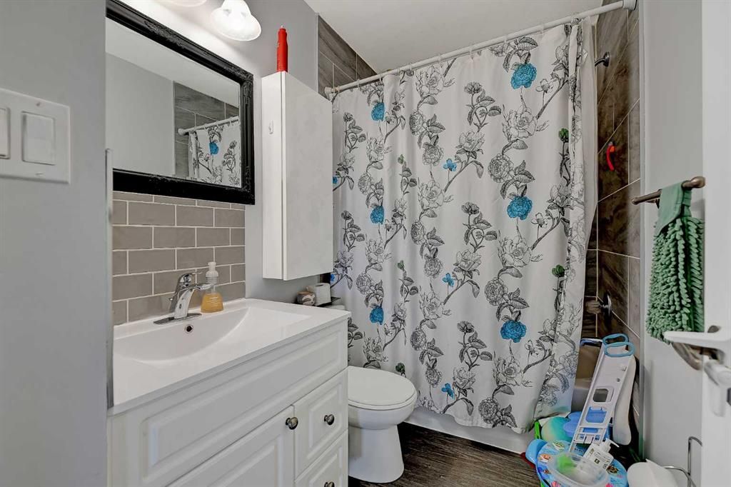 9724 94 Avenue  - Photo 18