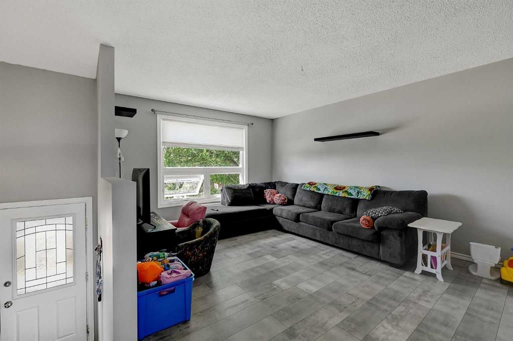 9724 94 Avenue  - Photo 6