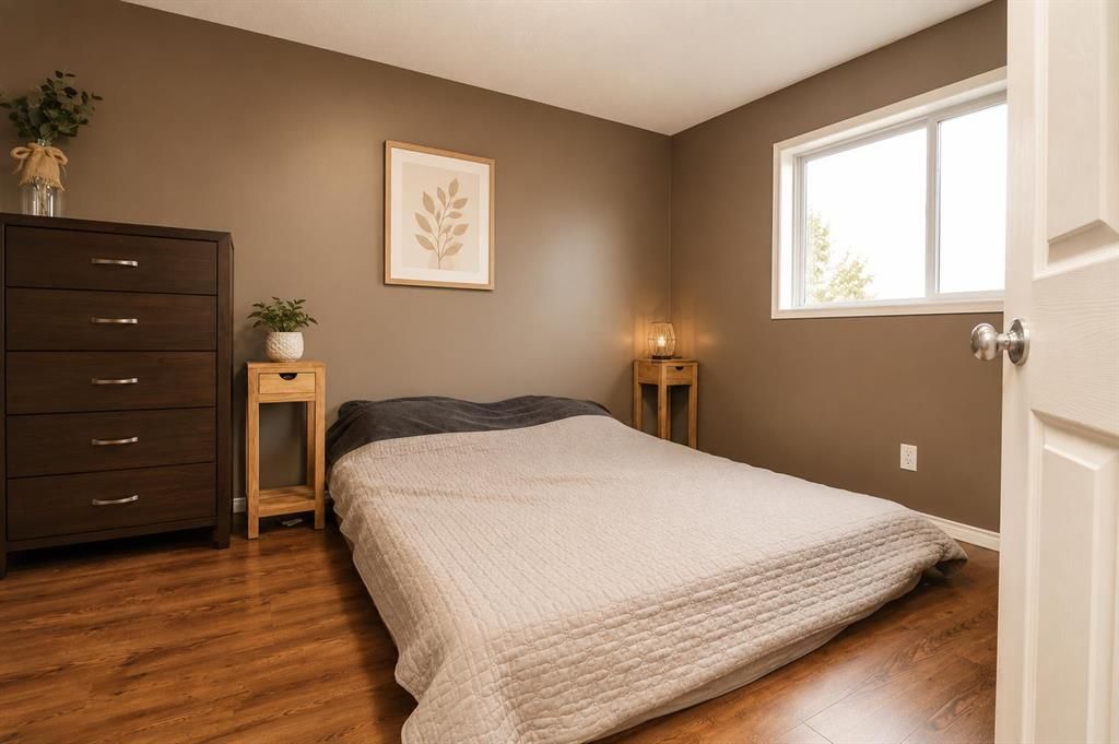 8818 65 Avenue   - Photo 18