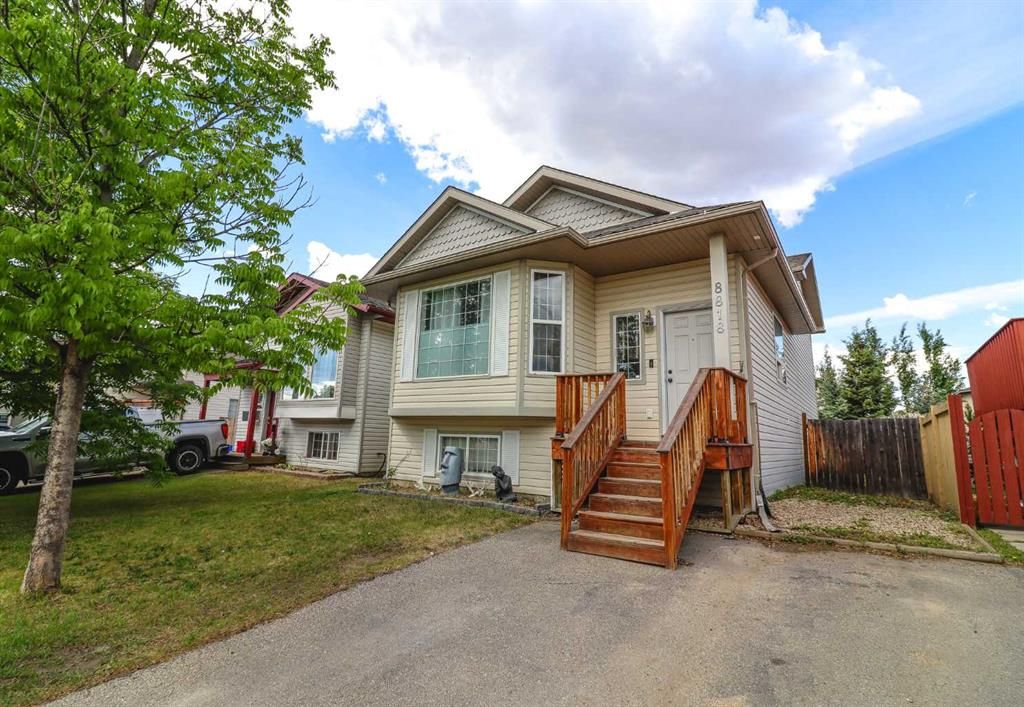 8818 65 Avenue   - Photo 2
