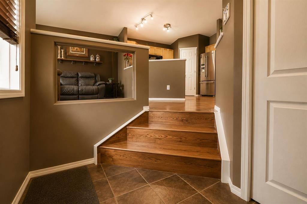 8818 65 Avenue   - Photo 3