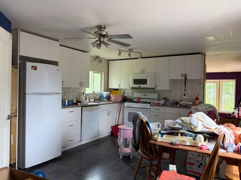 11, 712051 Range Road 74   - Photo 10