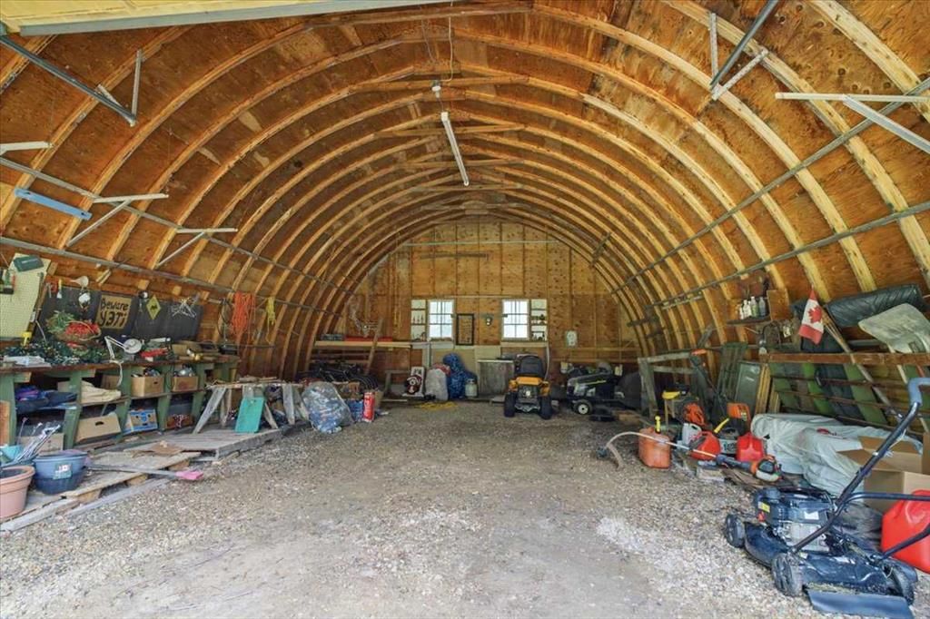 723058 Range Road 95   - Photo 35