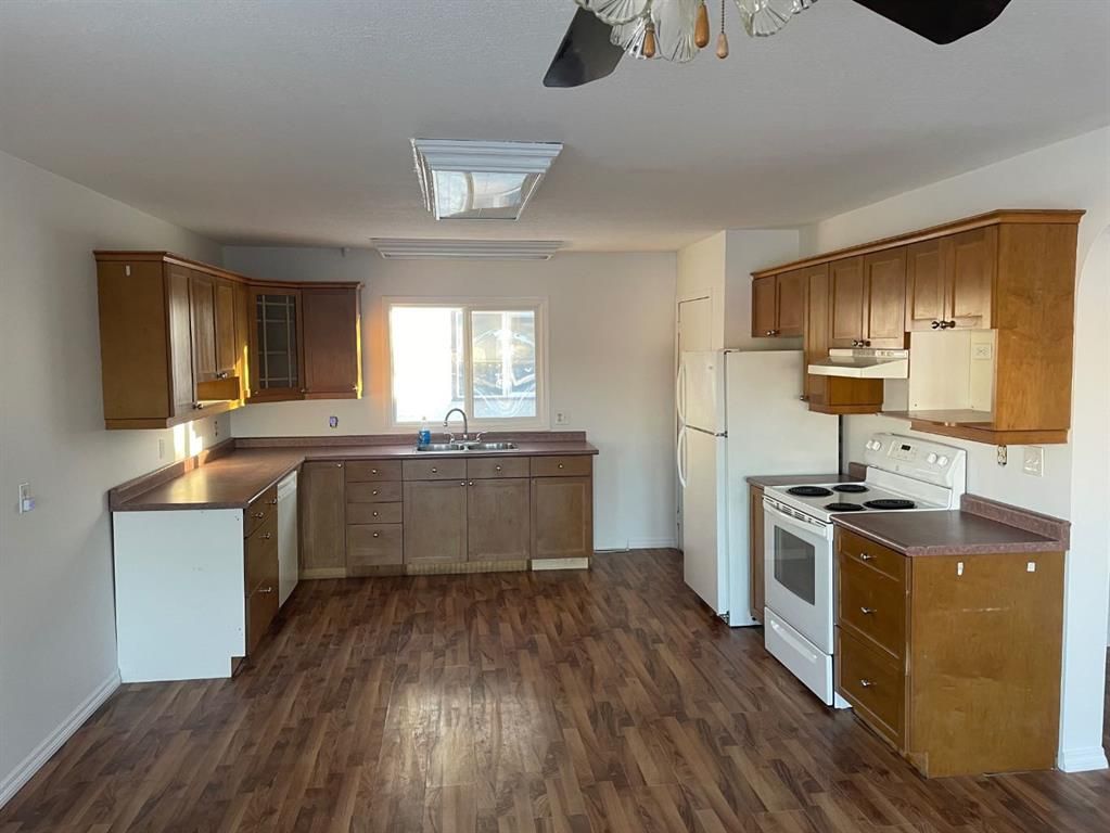 9856 104 Avenue  - Photo 6