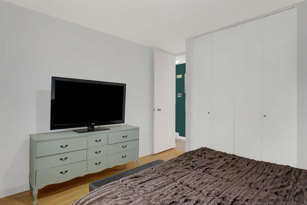 9631 85 Avenue  - Photo 17