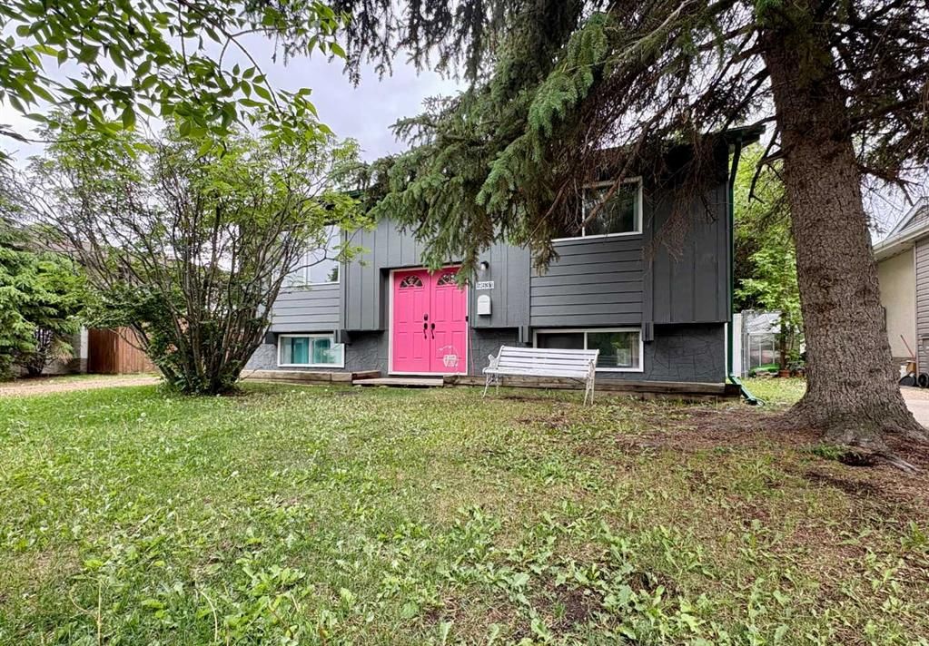 9631 85 Avenue  - Photo 2