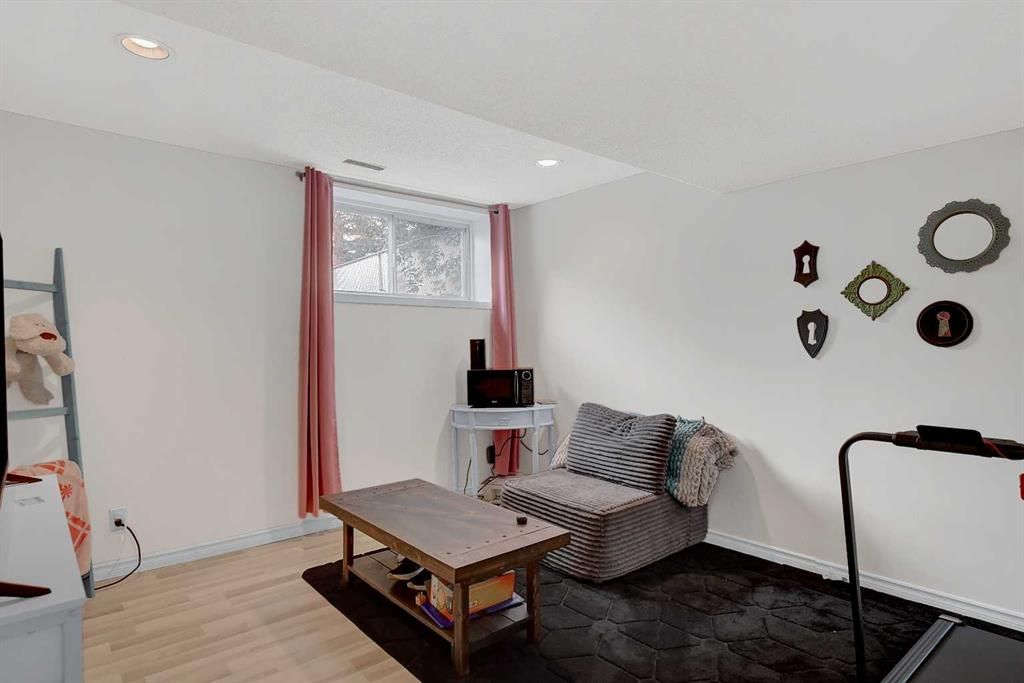 9631 85 Avenue  - Photo 25