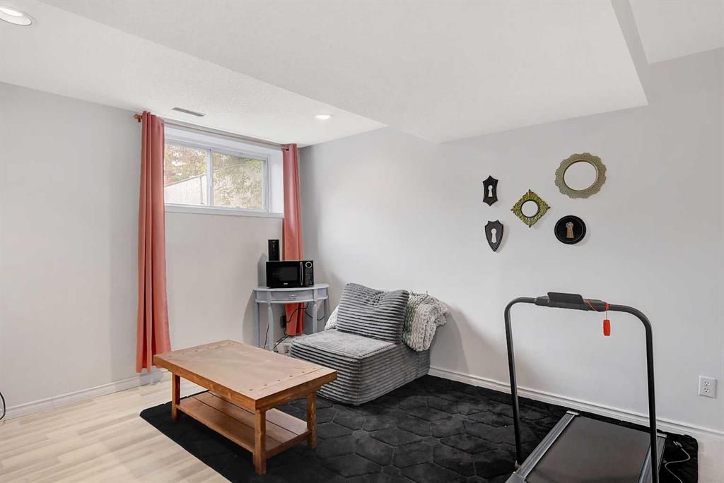 9631 85 Avenue  - Photo 26