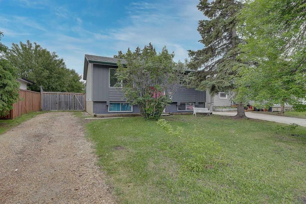 9631 85 Avenue  - Photo 4