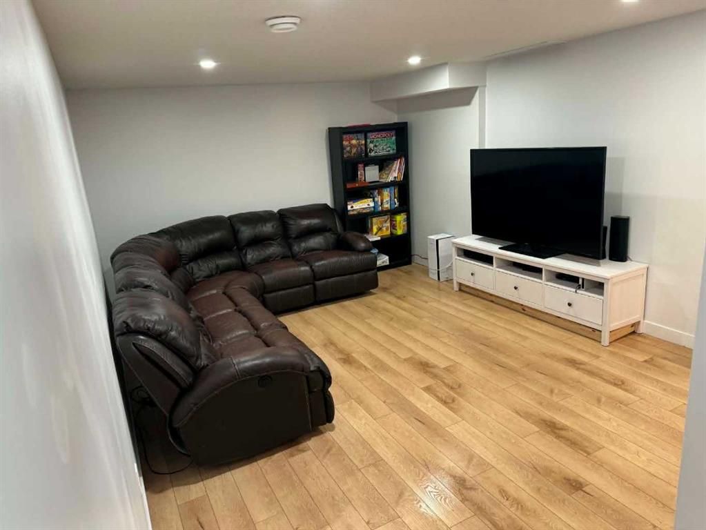 9410 80 Avenue  - Photo 10