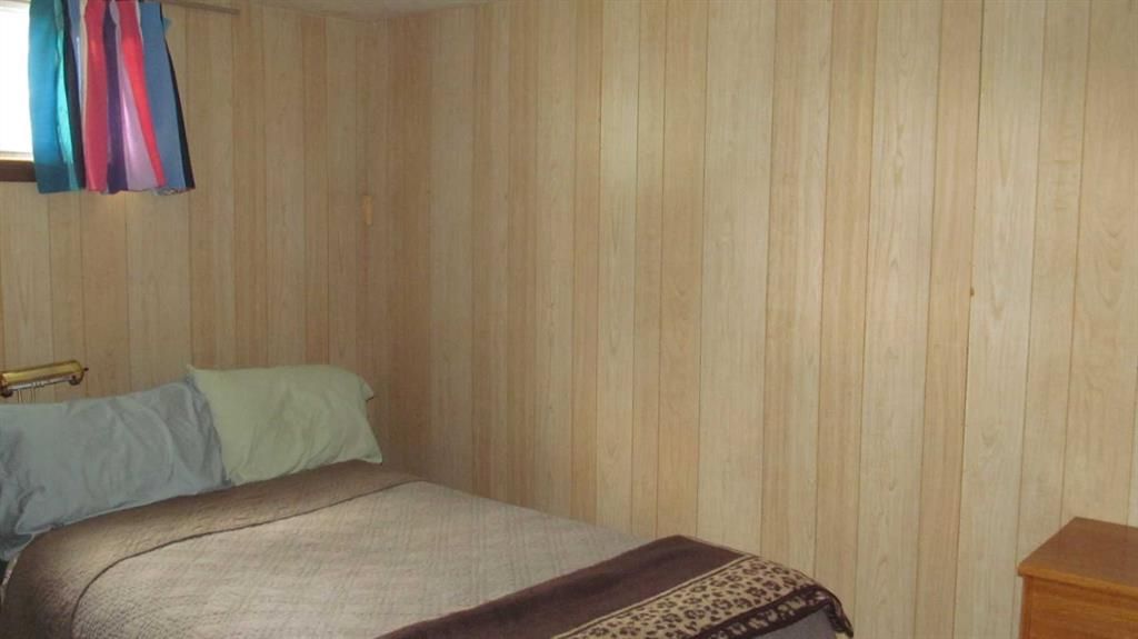 725060 Highway 43   - Photo 31
