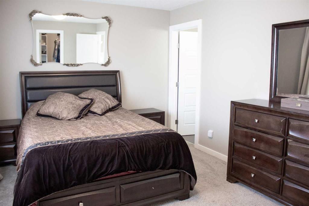10305 Royal Oaks Drive  - Photo 15