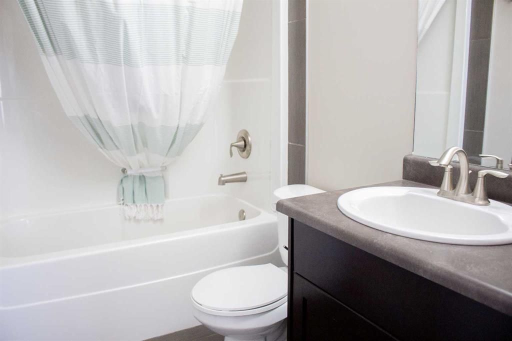 10305 Royal Oaks Drive  - Photo 17