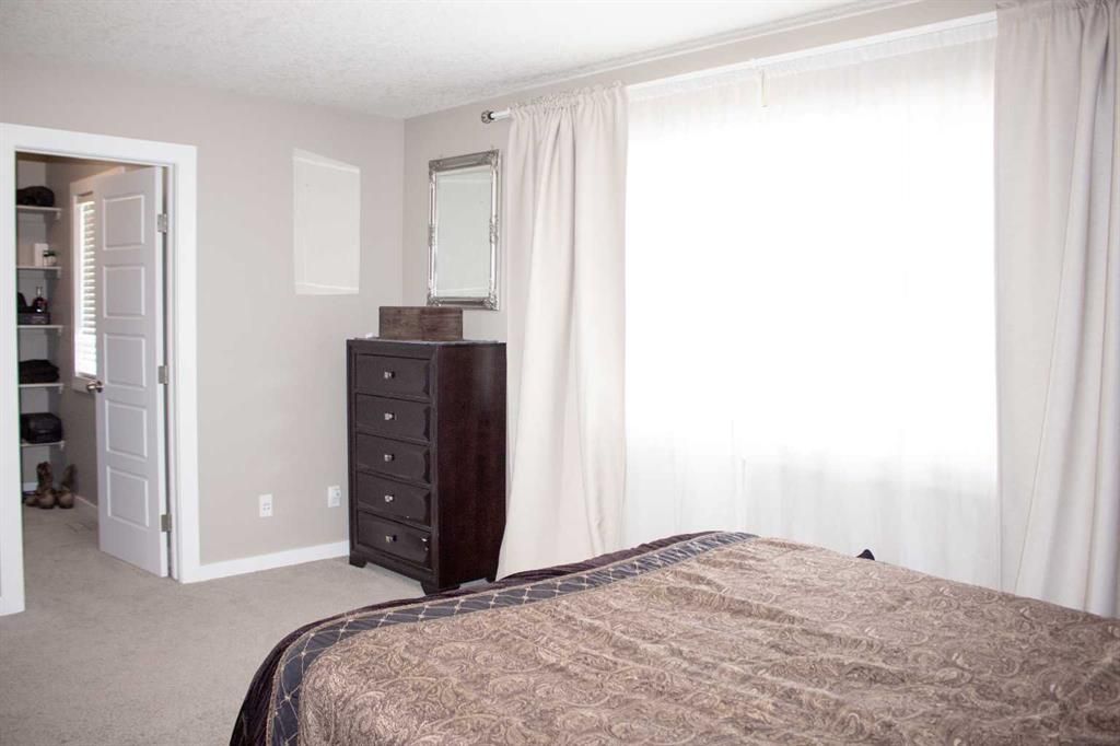 10305 Royal Oaks Drive  - Photo 18