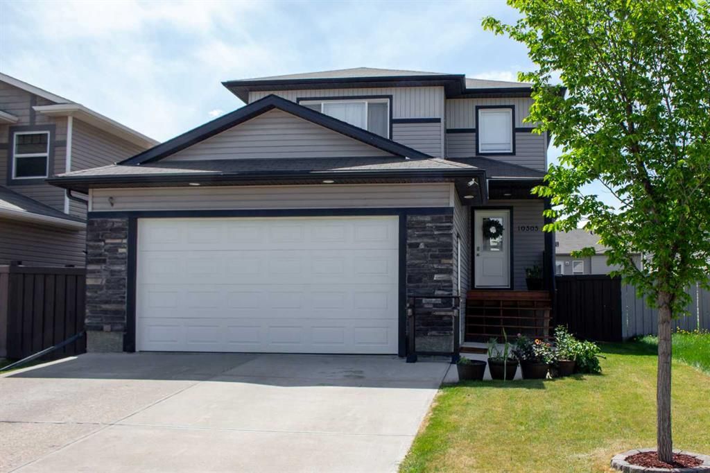 10305 Royal Oaks Drive  - Photo 2