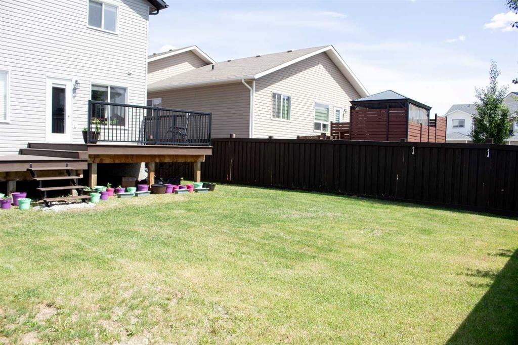 10305 Royal Oaks Drive  - Photo 25