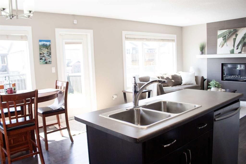 10305 Royal Oaks Drive  - Photo 4