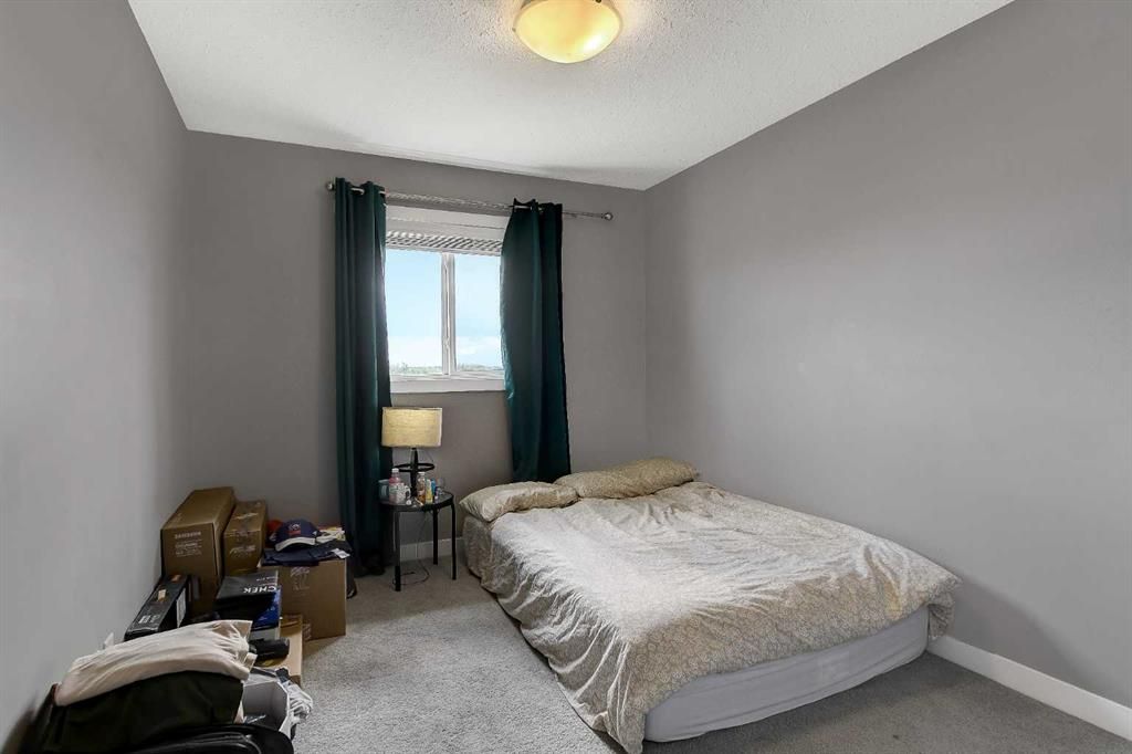 8443 101 Avenue  - Photo 15