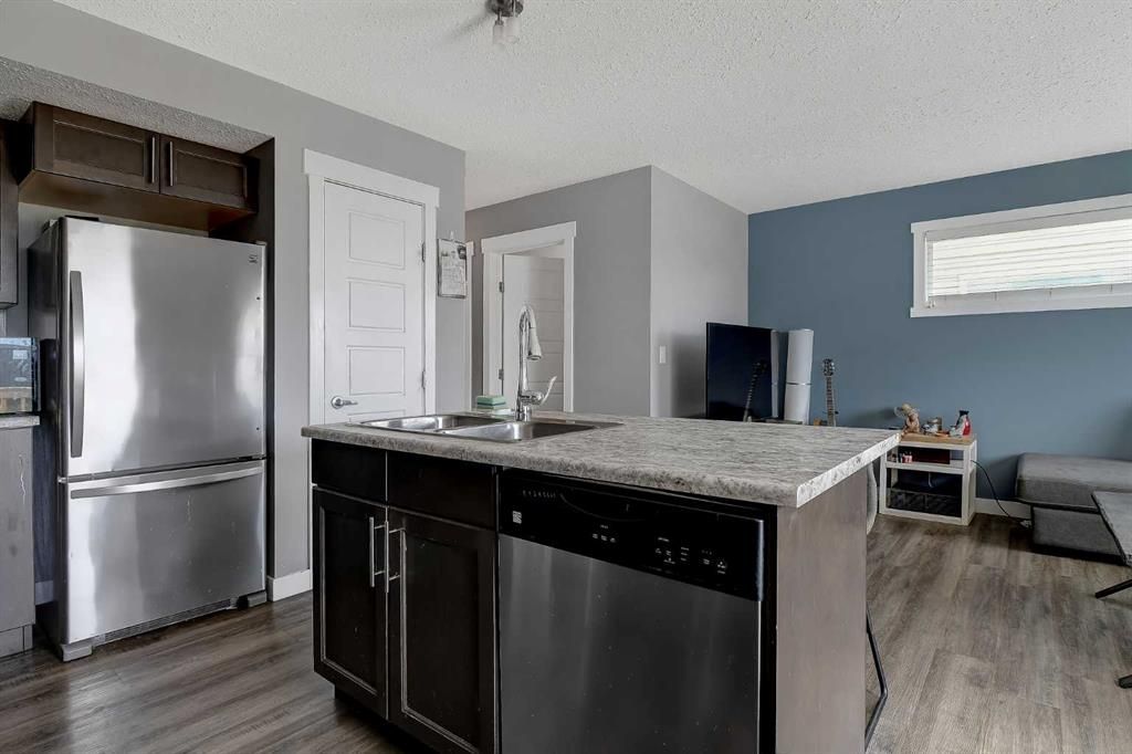 8443 101 Avenue  - Photo 7